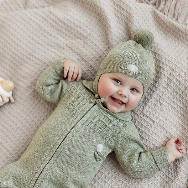 Hovedbilde Lillelam Classic Lue i merinoull, Lys mose